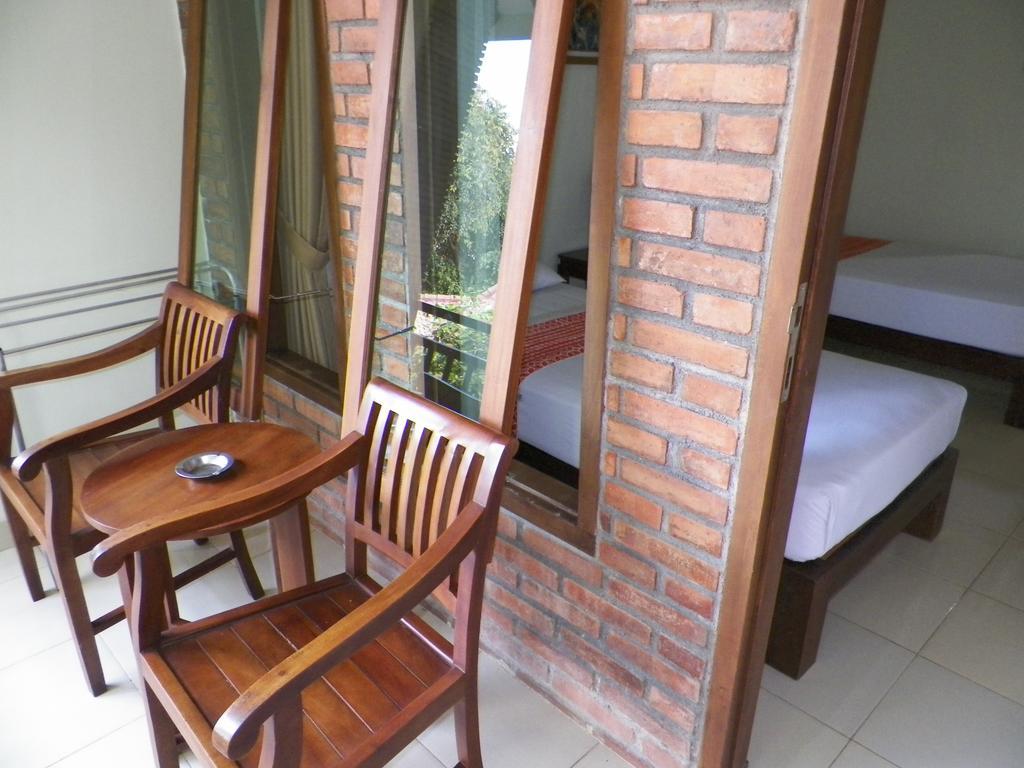 Puri Pangeran Hotel Yogyakarta Exterior photo