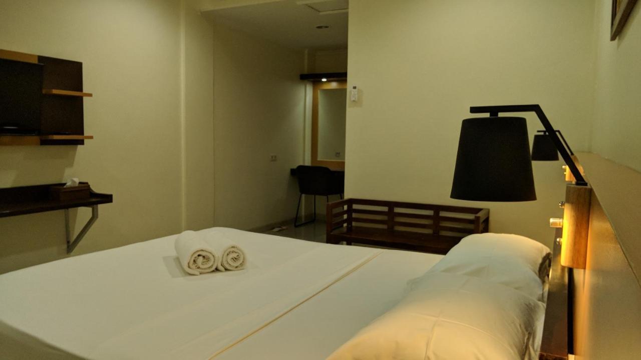 Puri Pangeran Hotel Yogyakarta Exterior photo