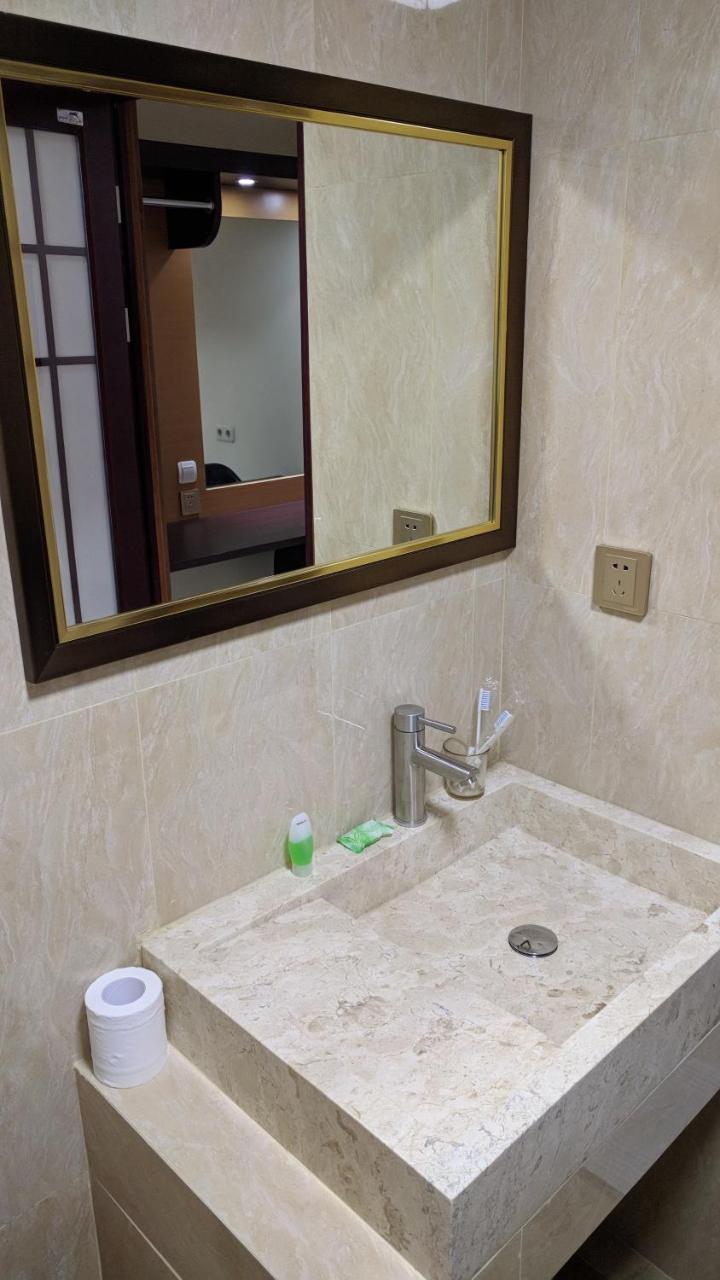 Puri Pangeran Hotel Yogyakarta Exterior photo