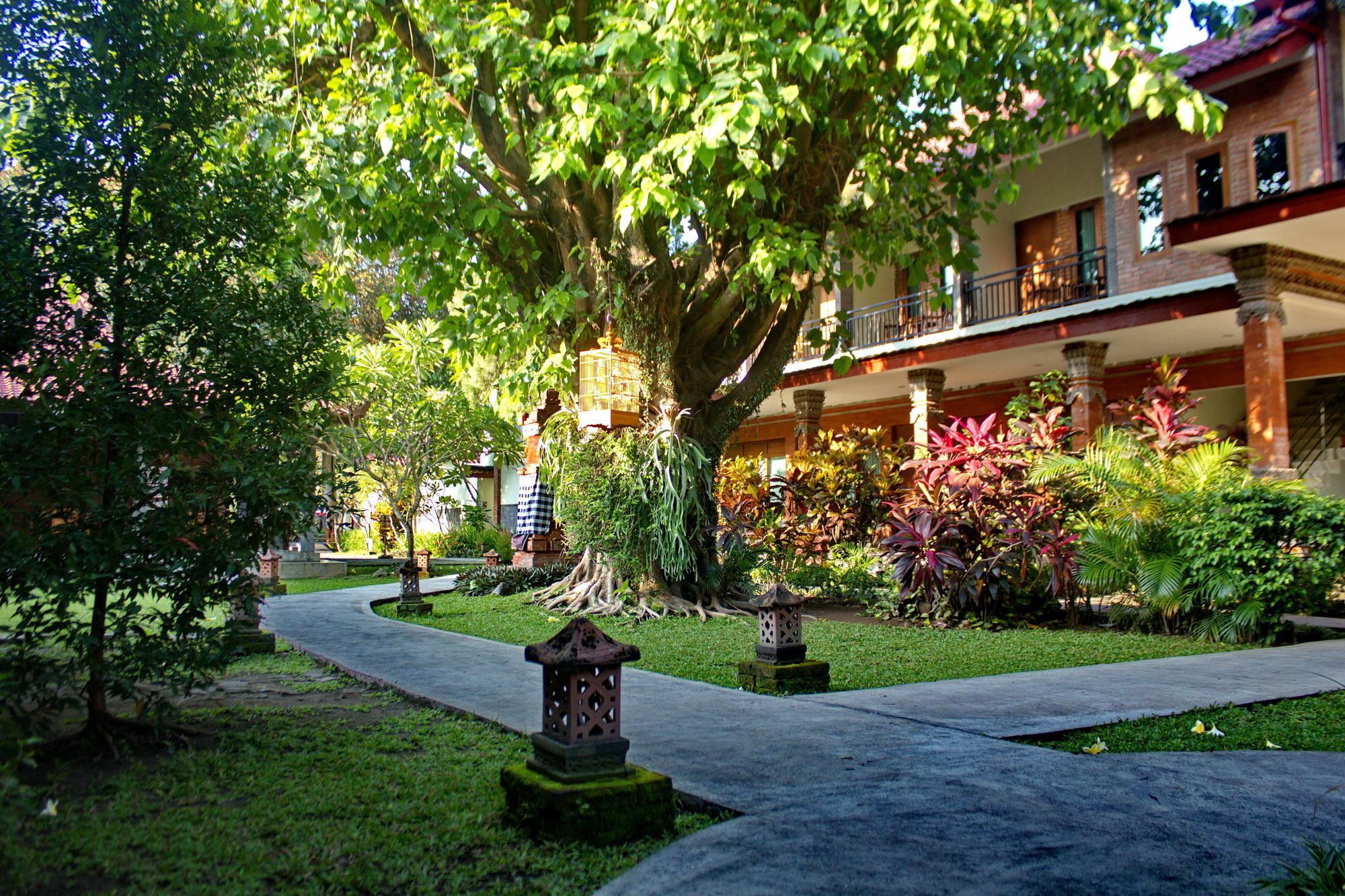 Puri Pangeran Hotel Yogyakarta Exterior photo